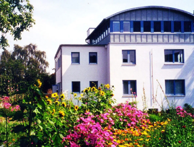 1999